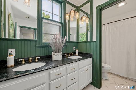 244 Stratfield Road Fairfield CT 06825