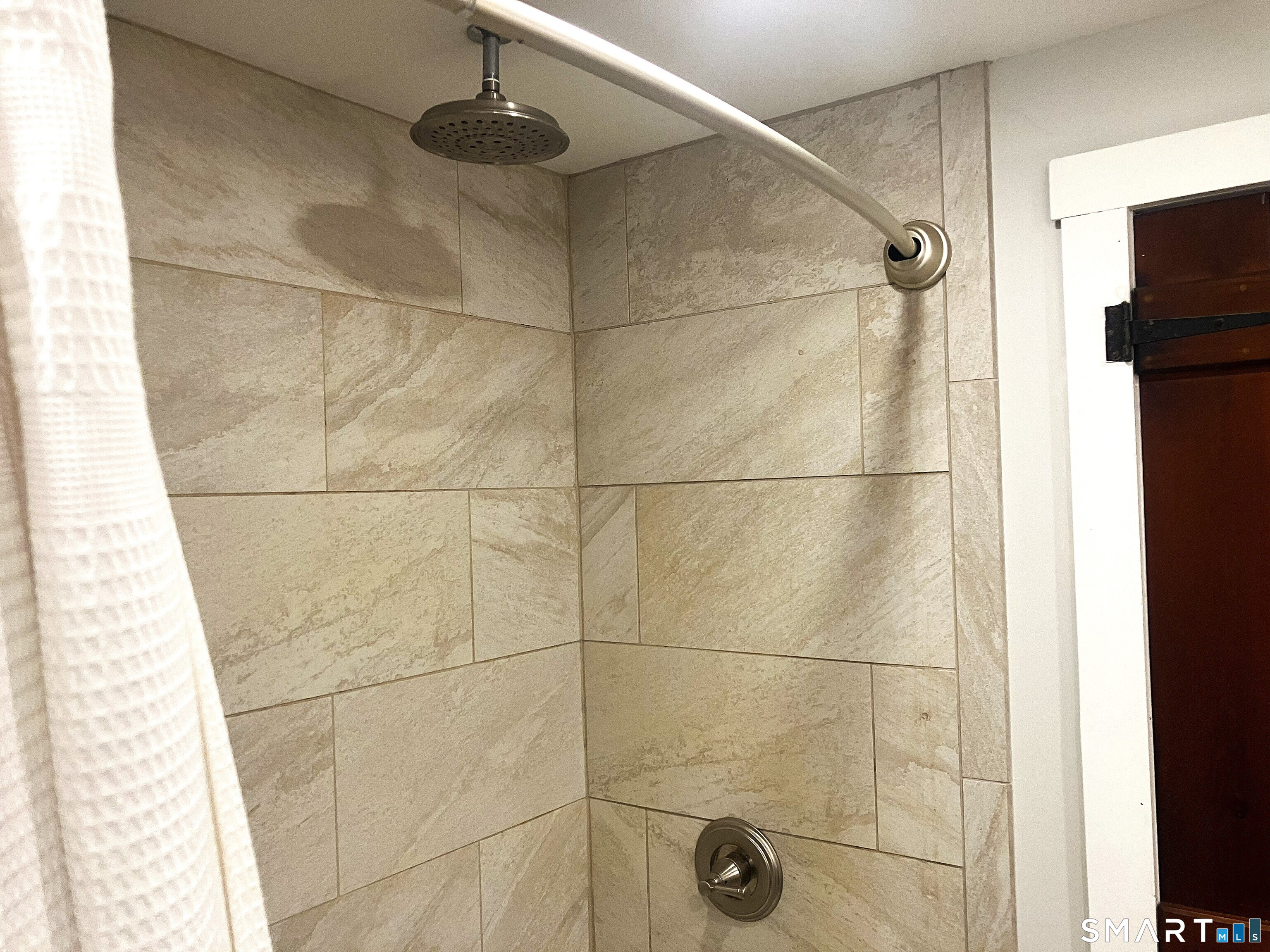 14 Apple Tree Lane Woodbridge CT 06525