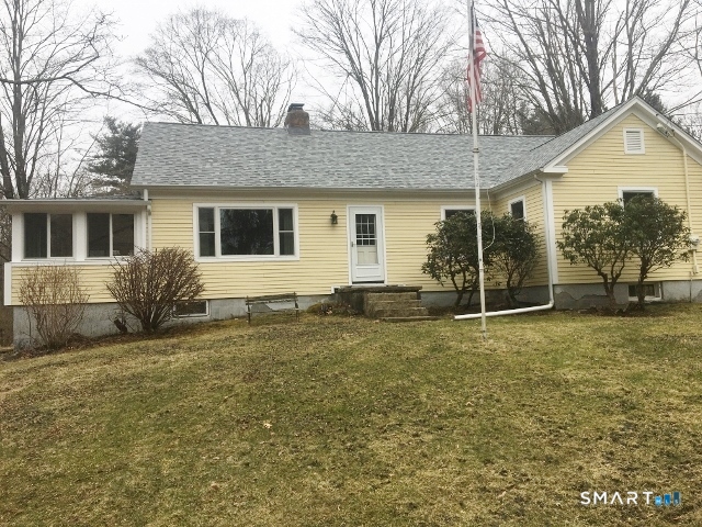 14 Apple Tree Lane Woodbridge CT 06525