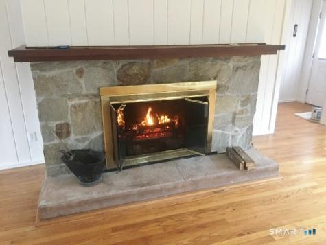 14 Apple Tree Lane Woodbridge CT 06525
