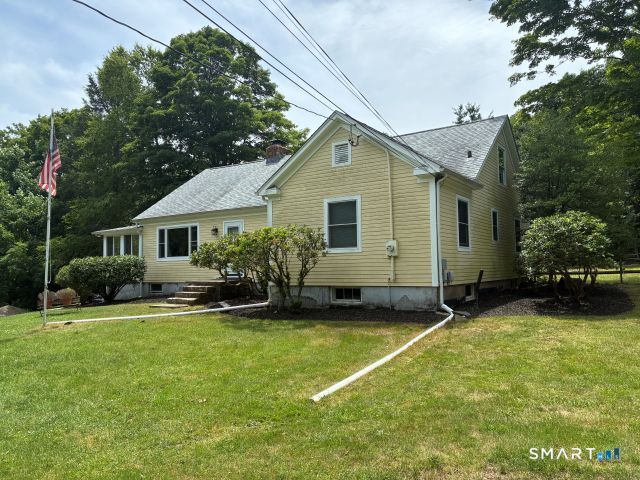 14 Apple Tree Lane Woodbridge CT 06525