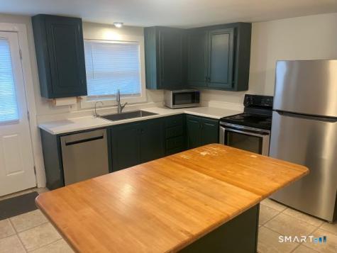 14 Apple Tree Lane Woodbridge CT 06525
