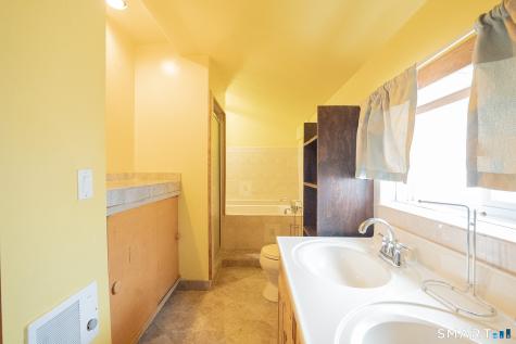 360 Saunders Avenue Bridgeport CT 06606