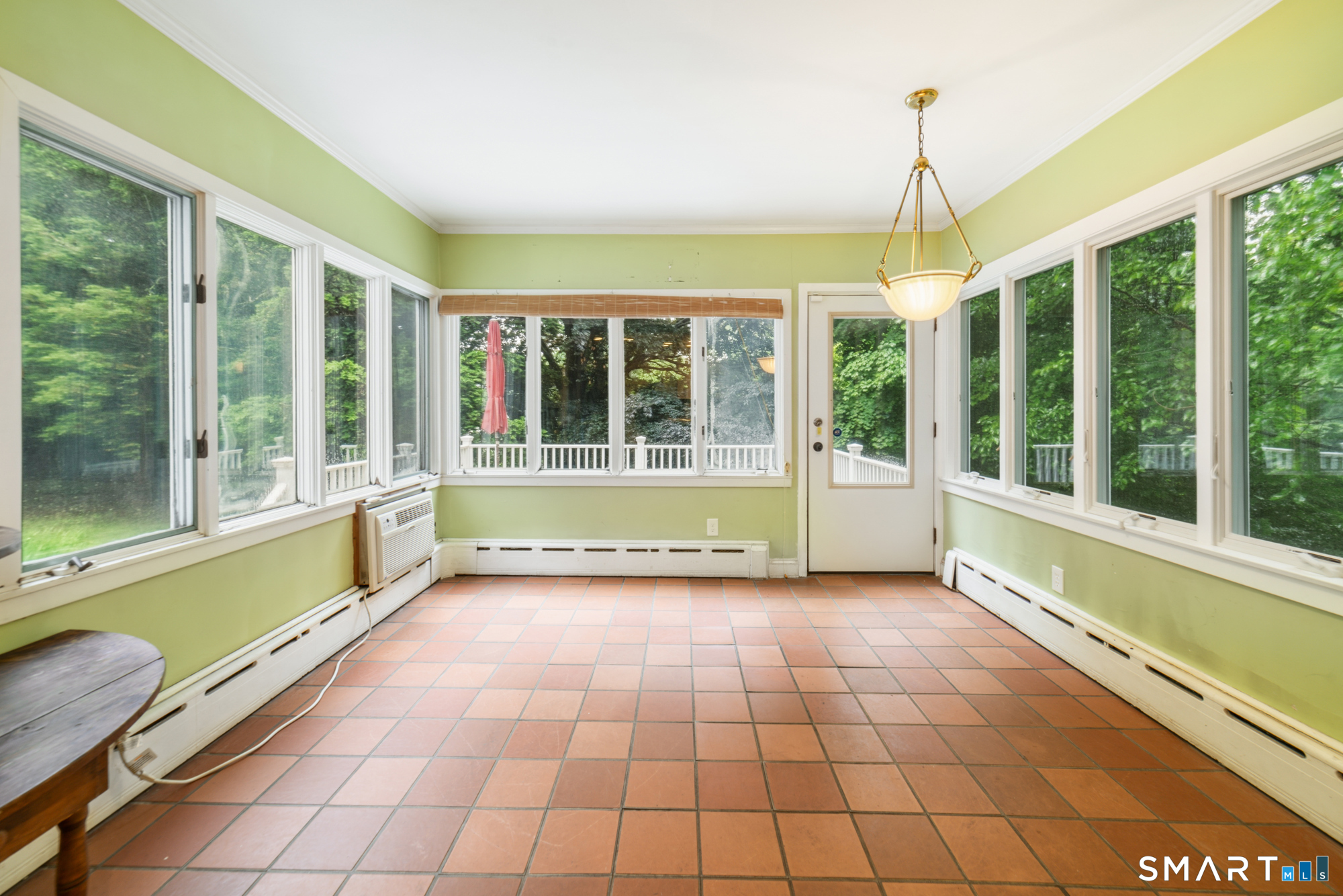 571 Willow Street Waterbury CT 06710