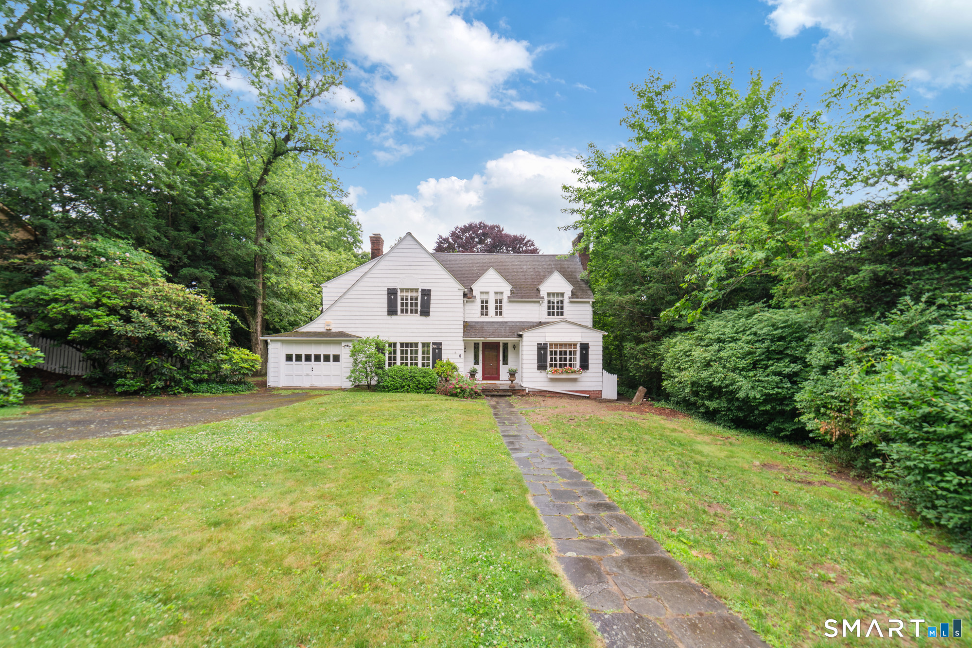 571 Willow Street Waterbury CT 06710
