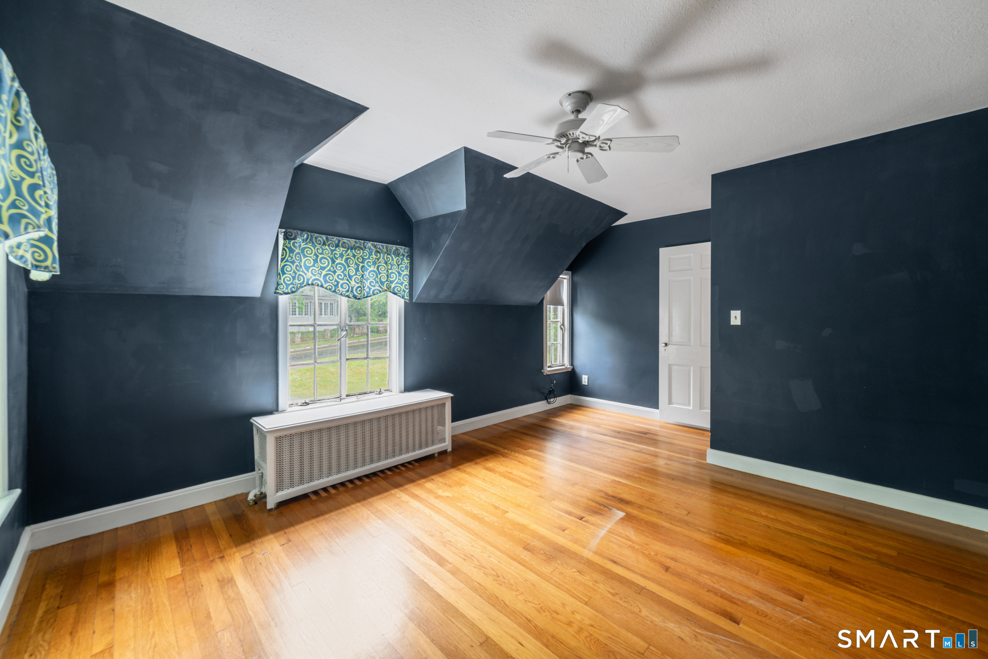 571 Willow Street Waterbury CT 06710