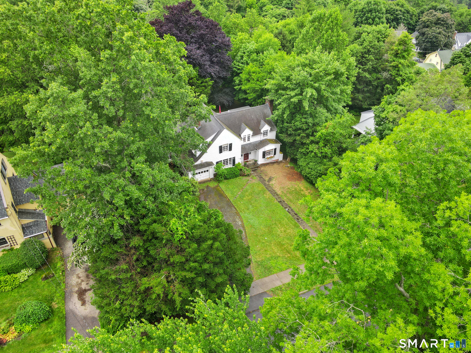 571 Willow Street Waterbury CT 06710