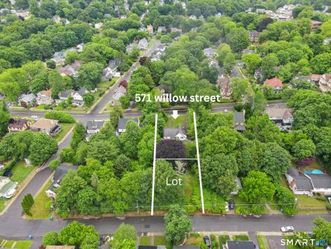 571 Willow Street Waterbury CT 06710