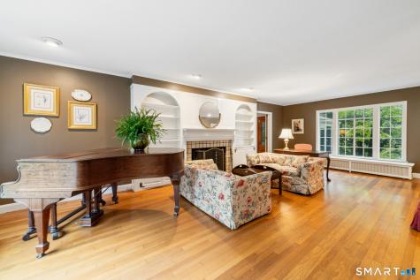 571 Willow Street Waterbury CT 06710