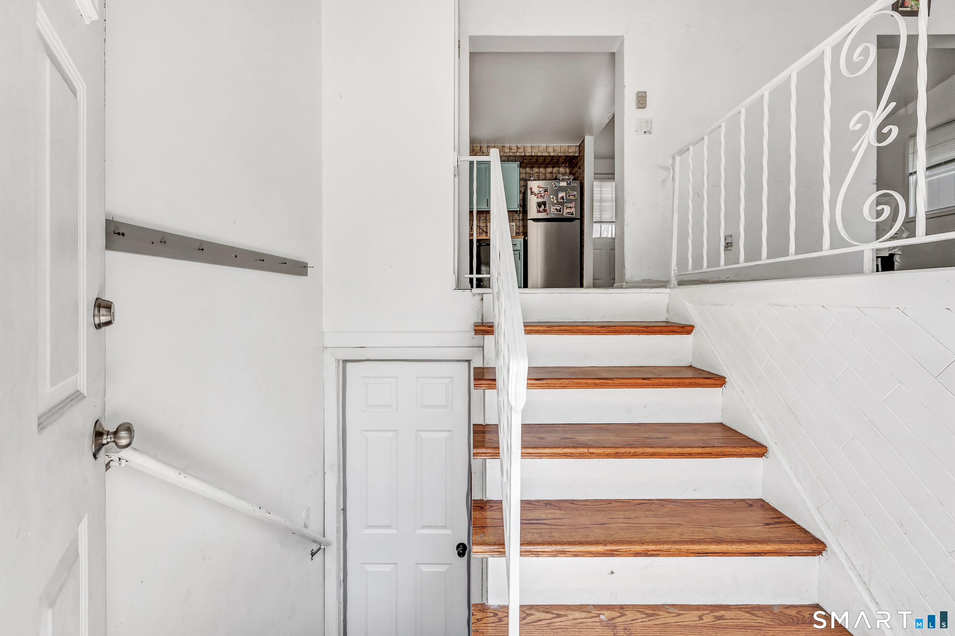 7 Genesee Street East Haven CT 06512