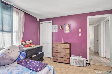7 Genesee Street East Haven CT 06512