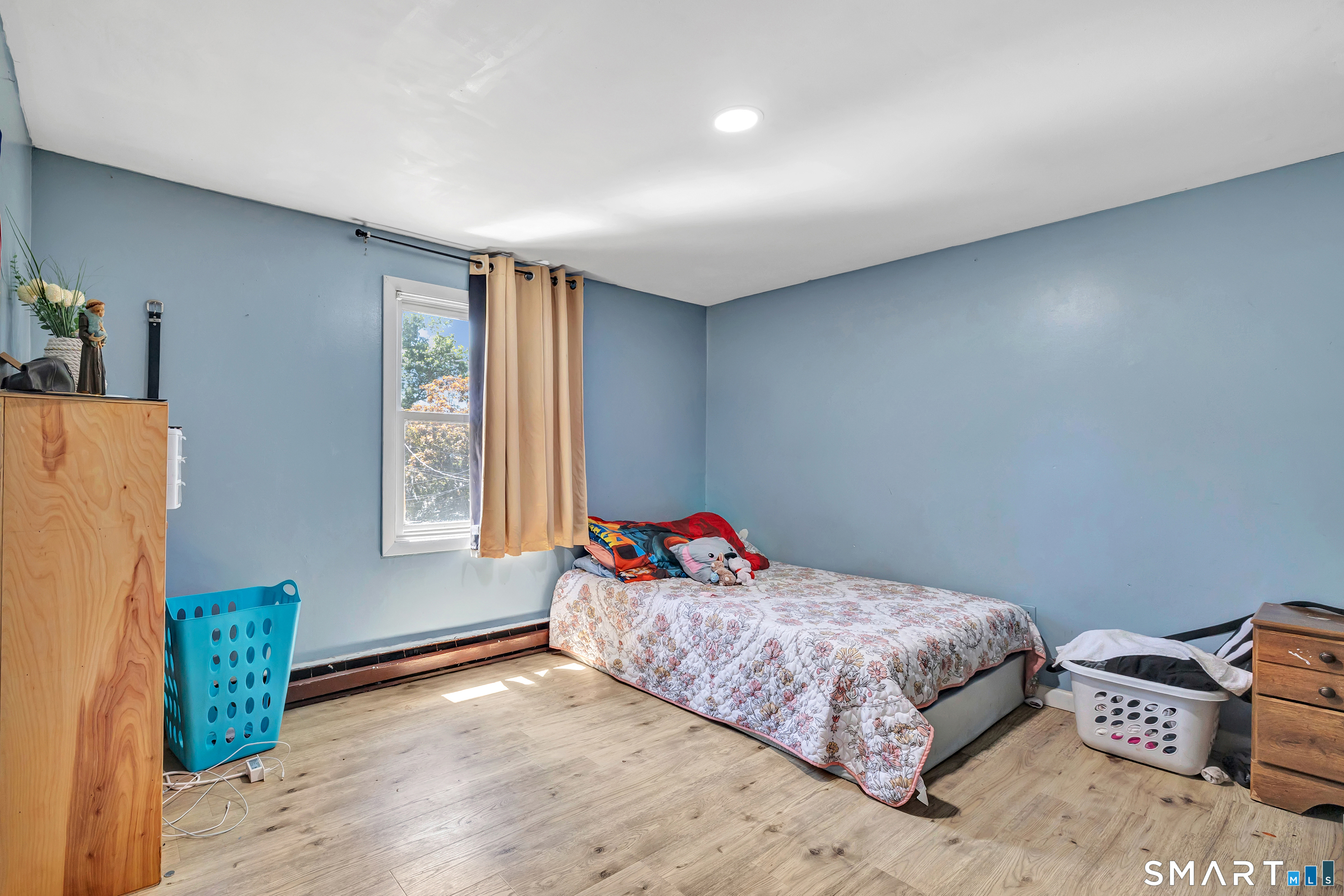 7 Genesee Street East Haven CT 06512