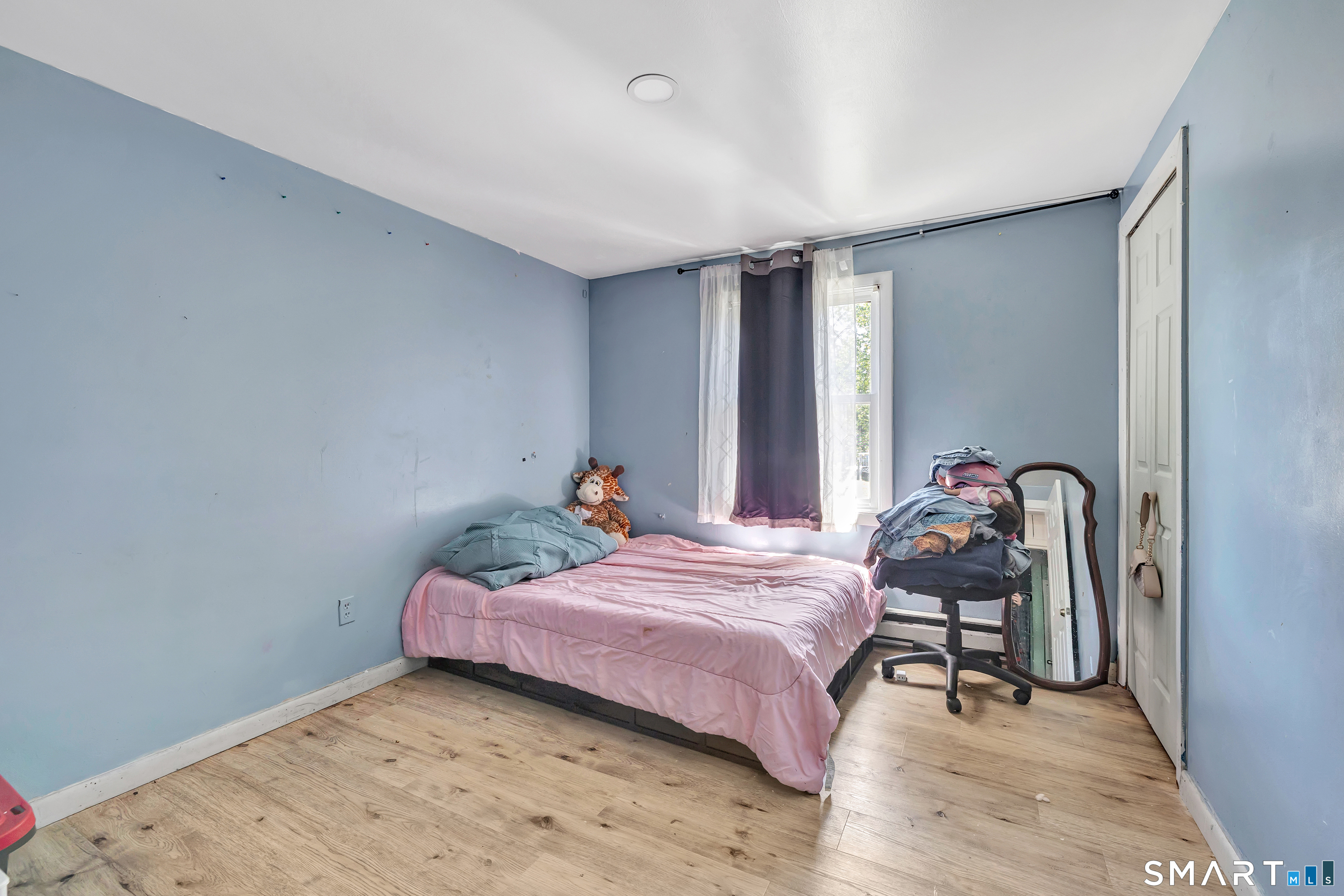 7 Genesee Street East Haven CT 06512