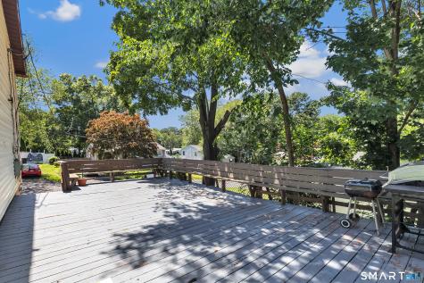 7 Genesee Street East Haven CT 06512