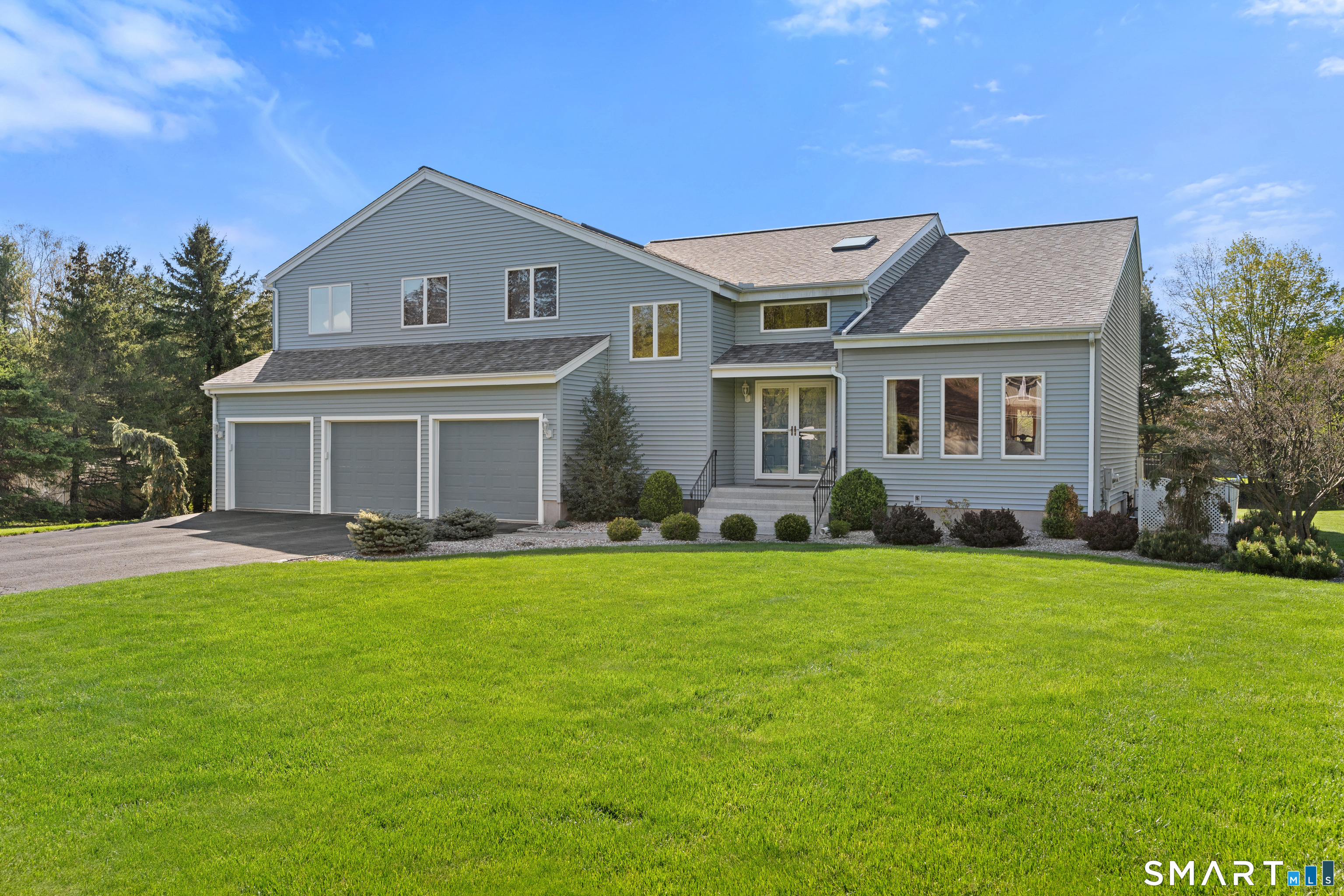 66 Rivergate Lane Berlin CT 06023