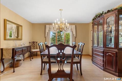 66 Rivergate Lane Berlin CT 06023