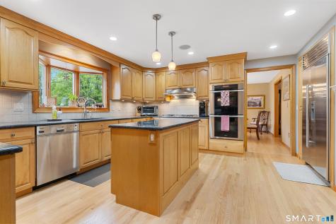 66 Rivergate Lane Berlin CT 06023