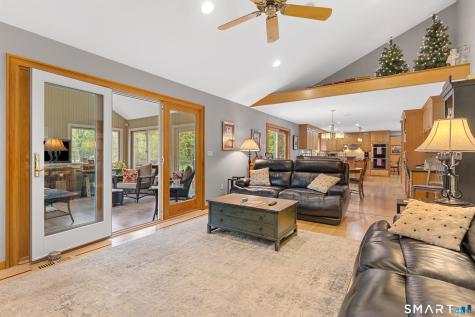66 Rivergate Lane Berlin CT 06023