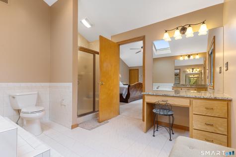 66 Rivergate Lane Berlin CT 06023