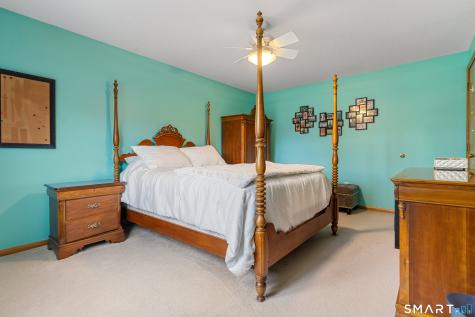 66 Rivergate Lane Berlin CT 06023