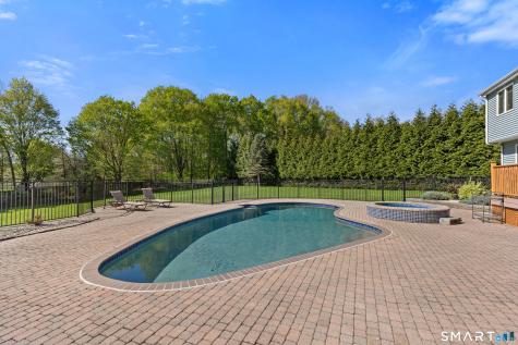 66 Rivergate Lane Berlin CT 06023