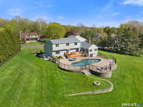 66 Rivergate Lane Berlin CT 06023