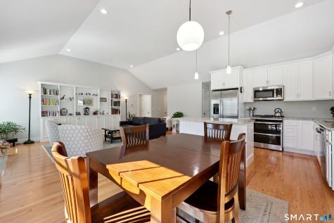 152 Willow Brook Drive Farmington CT 06032