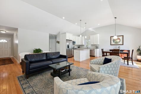 152 Willow Brook Drive Farmington CT 06032