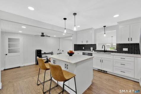 359 Oakland Road South Windsor CT 06074