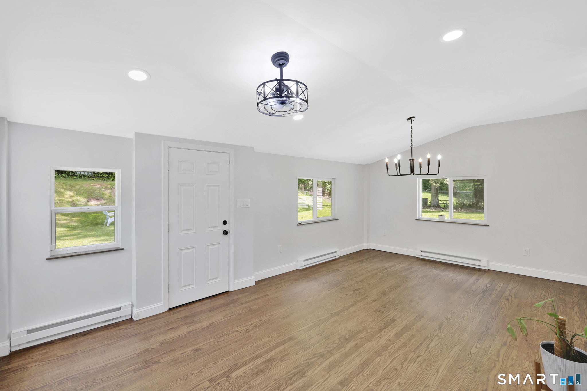 359 Oakland Road South Windsor CT 06074