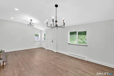 359 Oakland Road South Windsor CT 06074