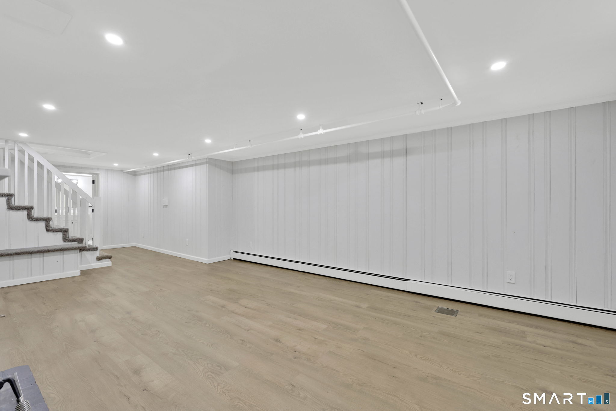 359 Oakland Road South Windsor CT 06074