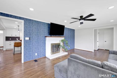 359 Oakland Road South Windsor CT 06074