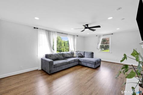 359 Oakland Road South Windsor CT 06074