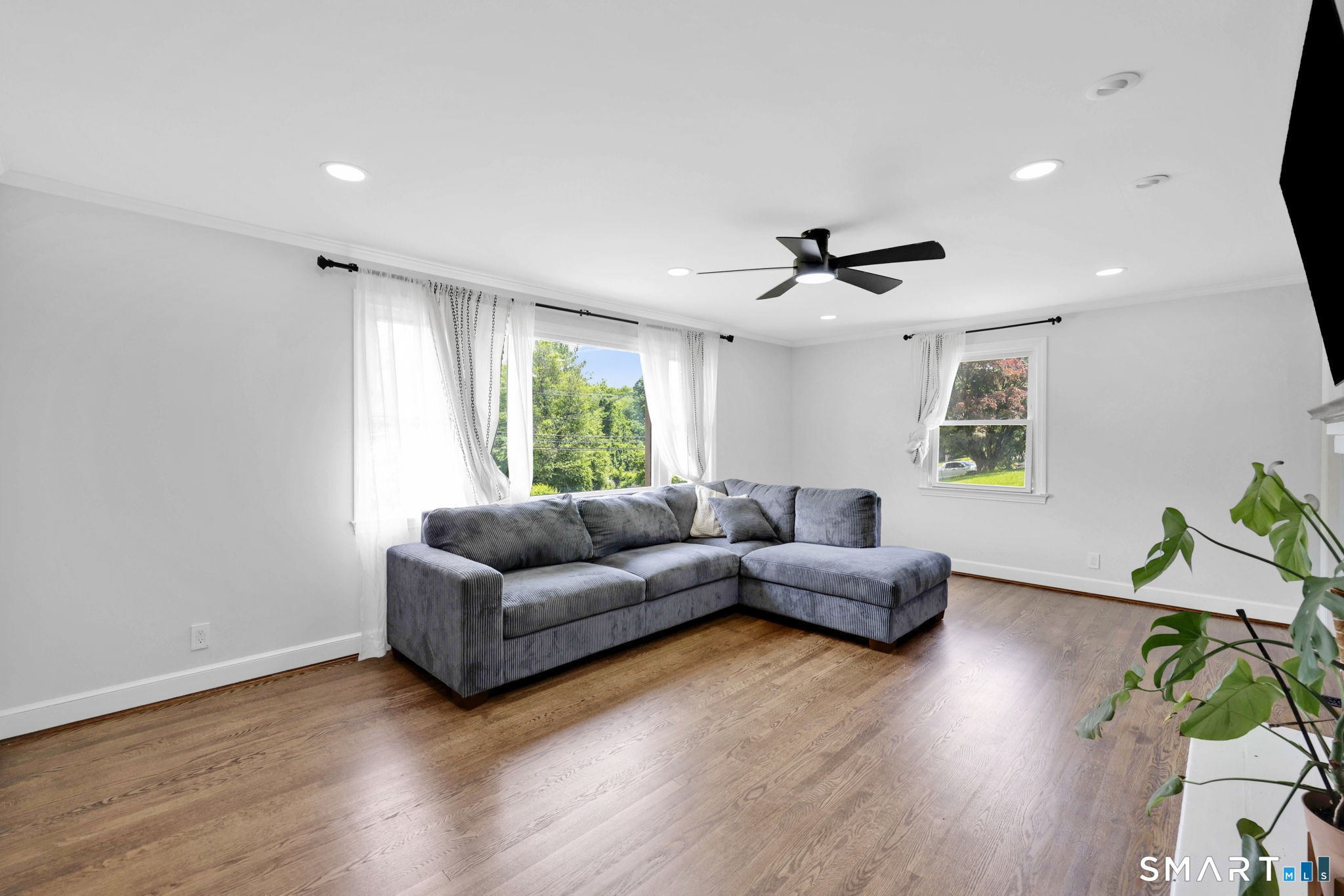 359 Oakland Road South Windsor CT 06074