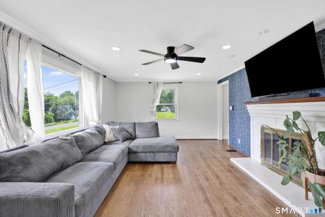 359 Oakland Road South Windsor CT 06074