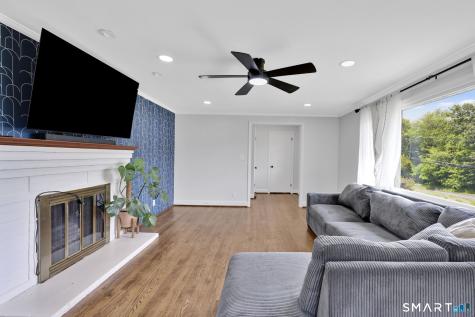 359 Oakland Road South Windsor CT 06074
