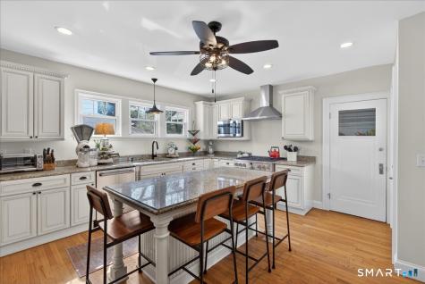 1860 Whitney Avenue Hamden CT 06517
