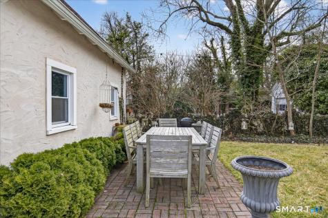 1860 Whitney Avenue Hamden CT 06517