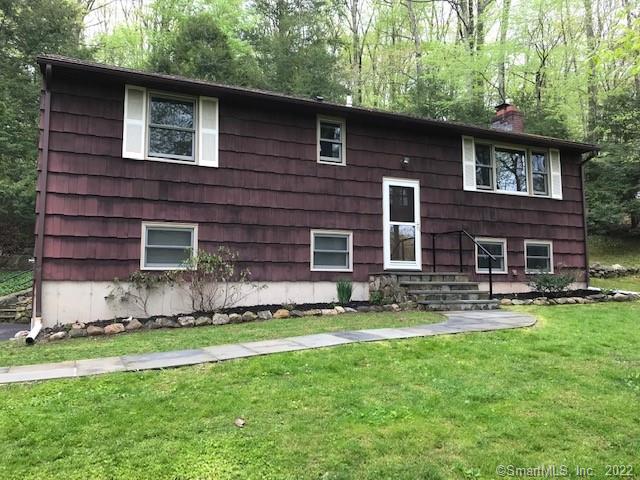 4 Chuck Wagon Lane Danbury CT 06810