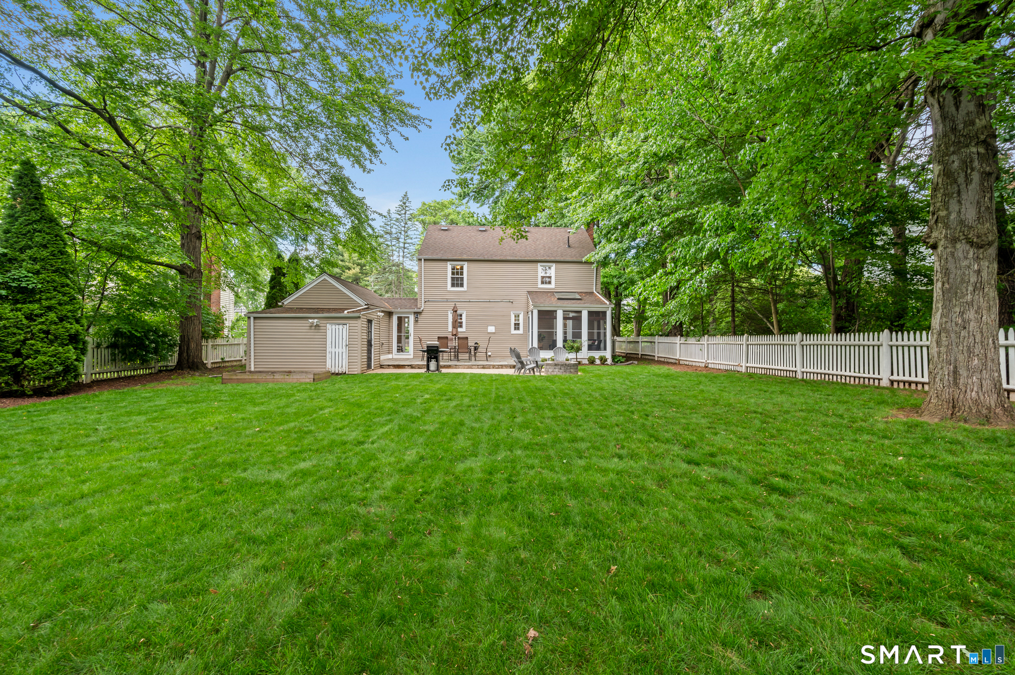 1273 Boulevard West Hartford CT 06119