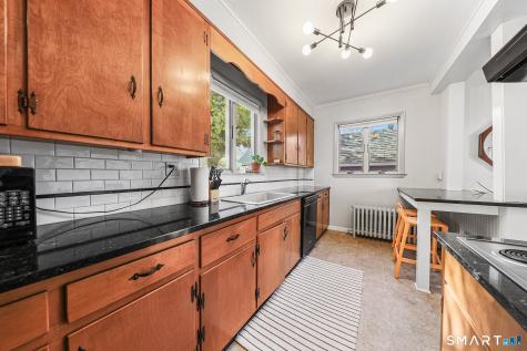 154 First Avenue West Haven CT 06516
