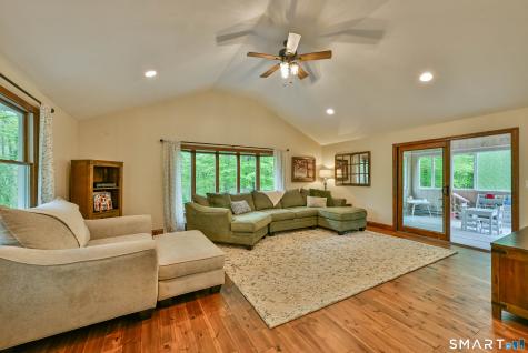 309 Oleary Road Thompson CT 06277