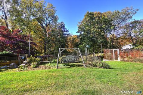 18 Taagan Point Road Danbury CT 06811