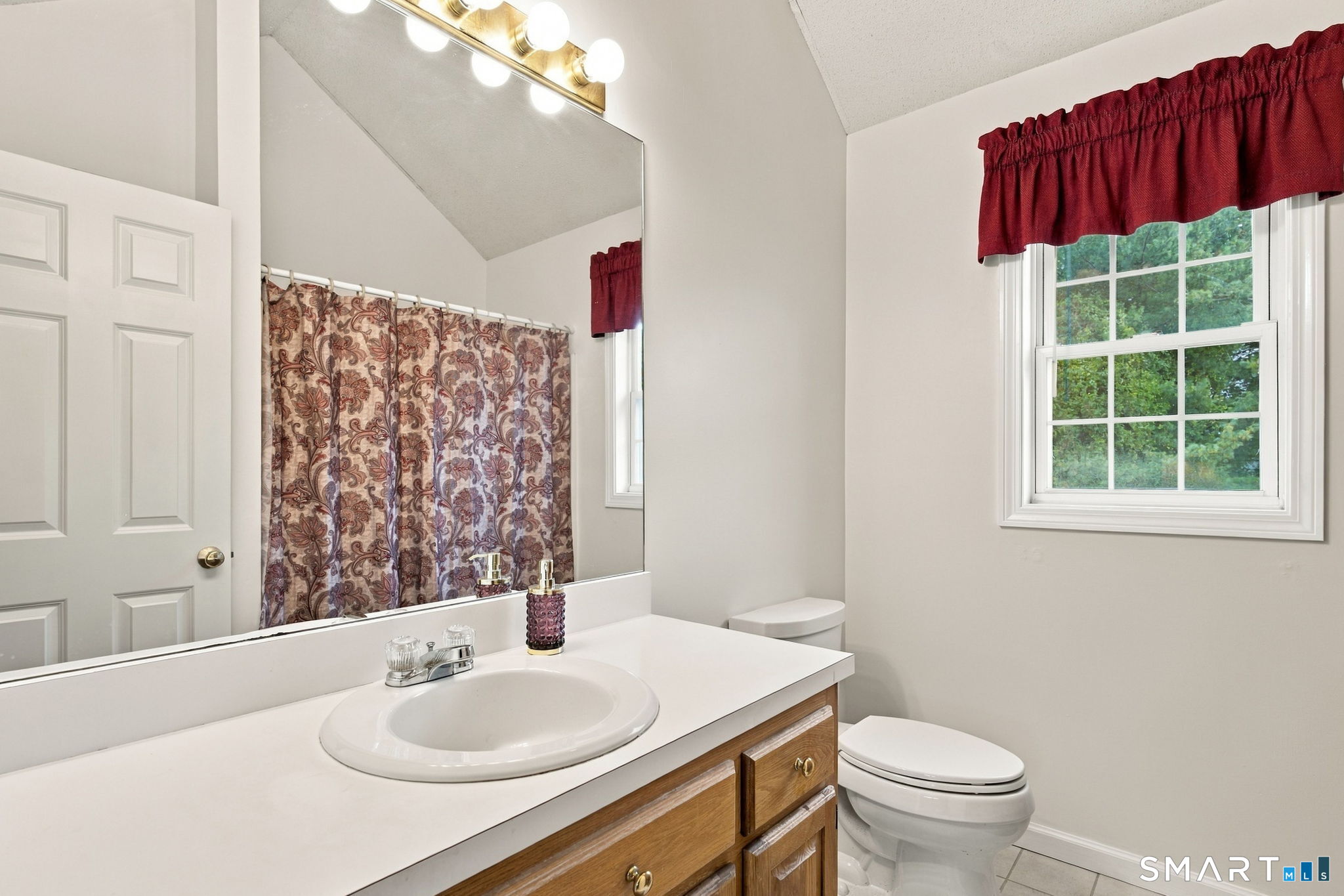 131 Pfister Drive Newington CT 06111