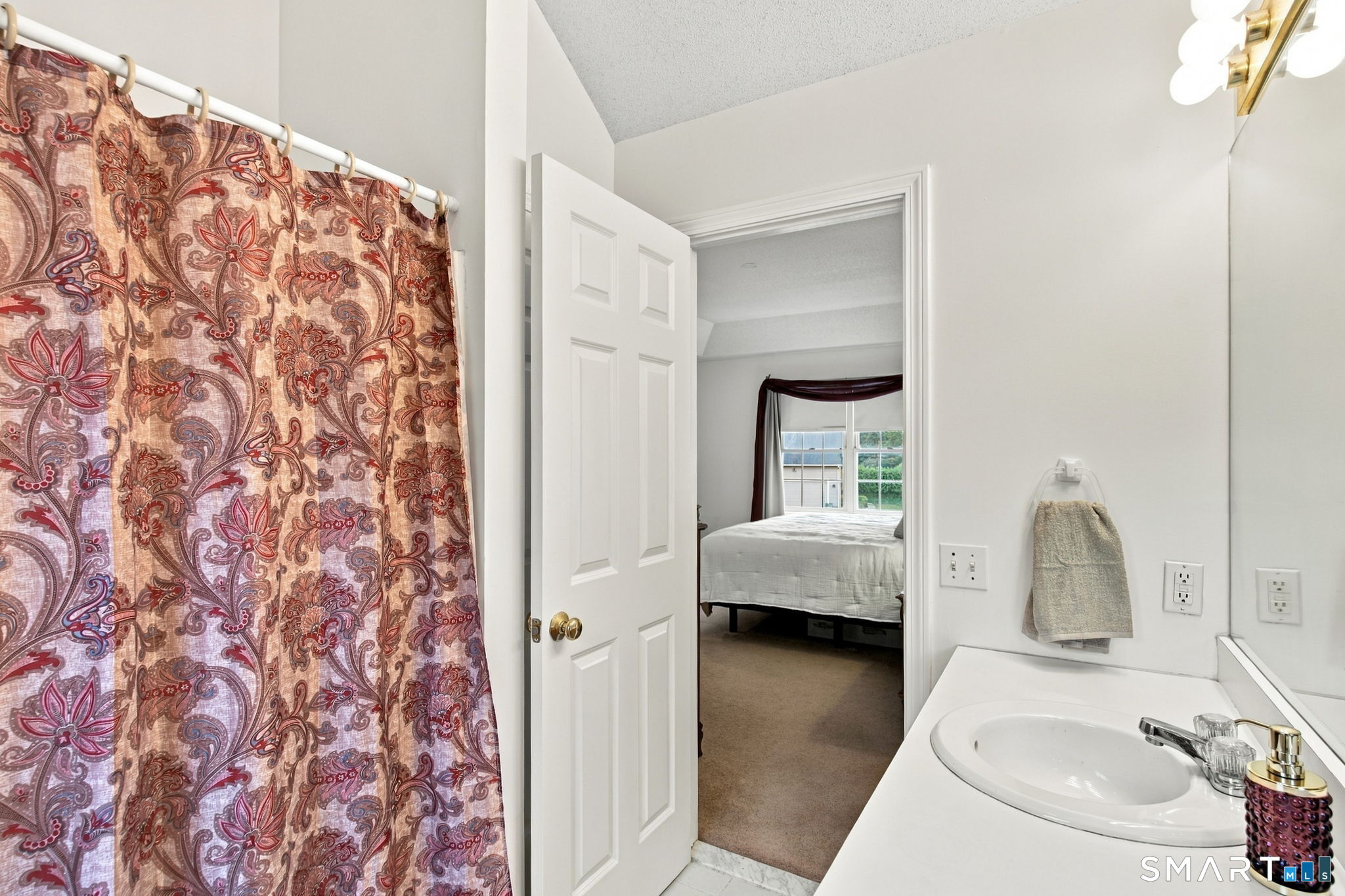 131 Pfister Drive Newington CT 06111