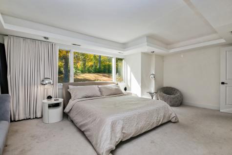 210 Red Fox Road Stamford CT 06903