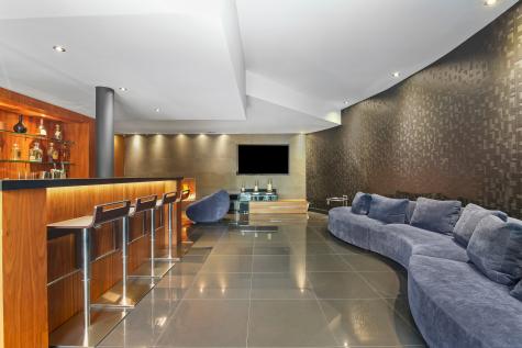 210 Red Fox Road Stamford CT 06903