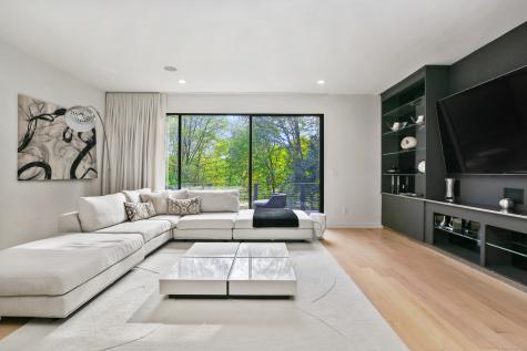 210 Red Fox Road Stamford CT 06903