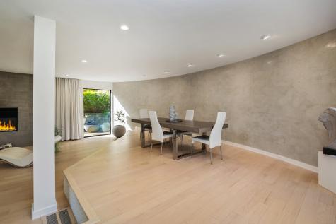 210 Red Fox Road Stamford CT 06903